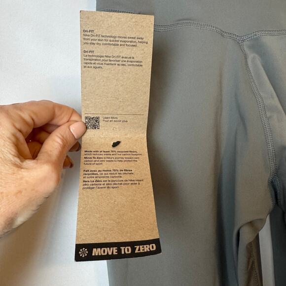 Nike Dri-Fit Yoga 7/8 Leggings Gray / Sage Size Small NWT - Picture 6 of 7